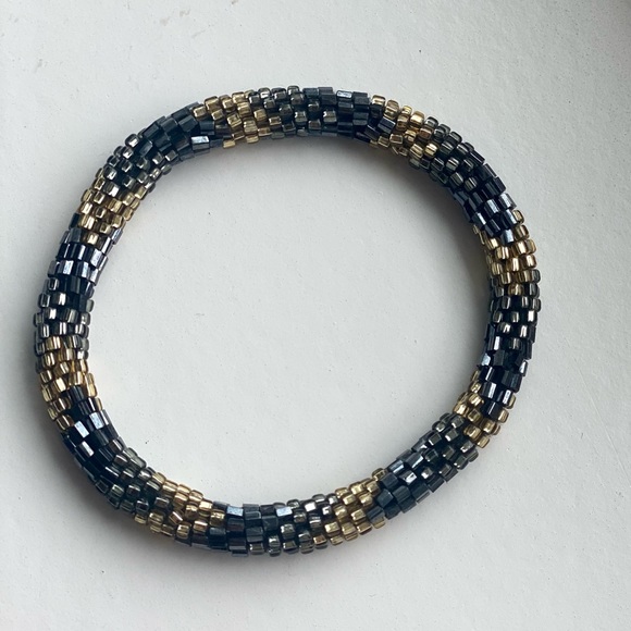 Grey/Gold mix Lily and Laura Bracelet - Picture 4 of 4